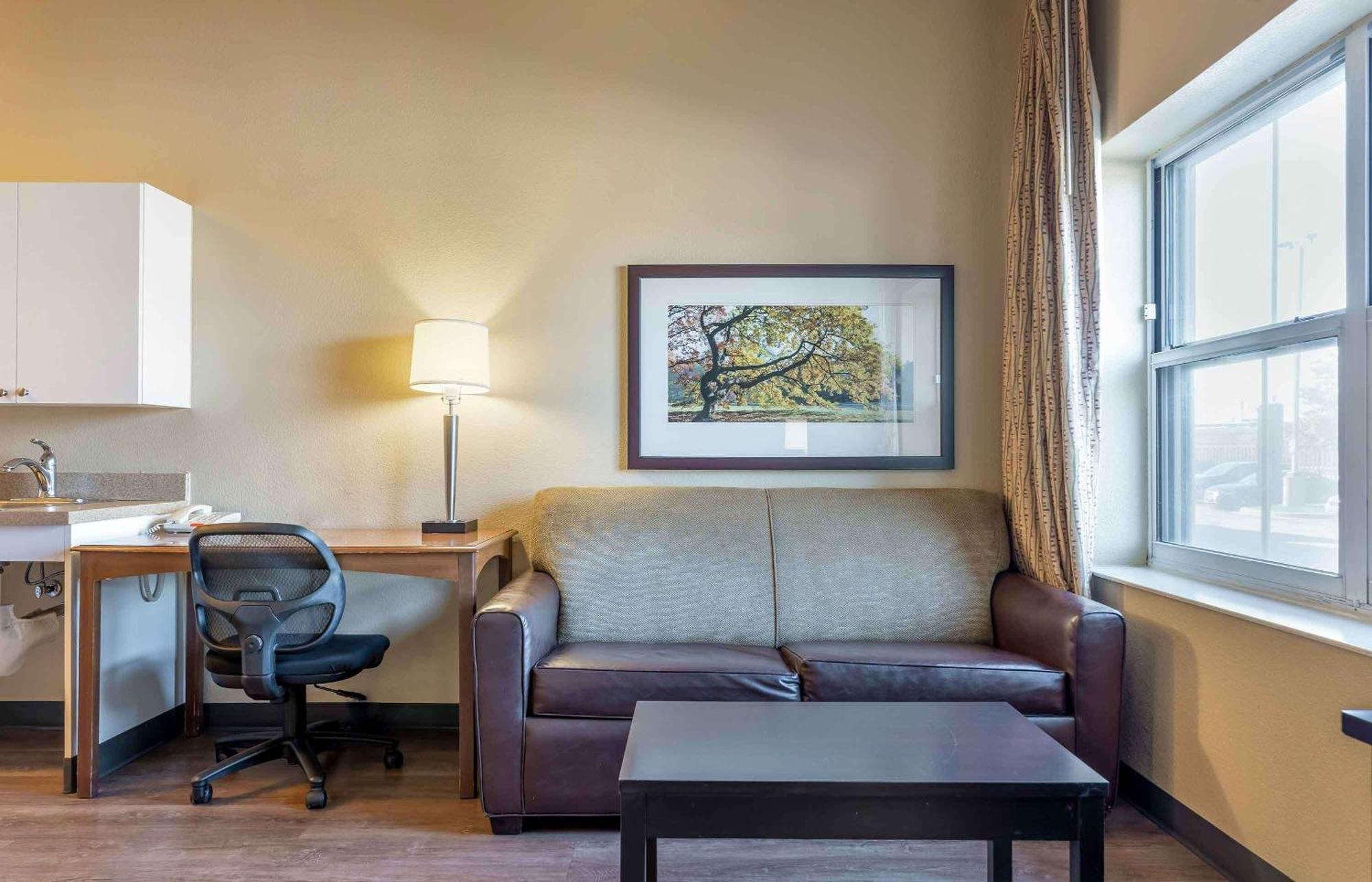 Extended Stay America Suites - Chicago - O'Hare - Allstate Arena Des Plaines Dış mekan fotoğraf